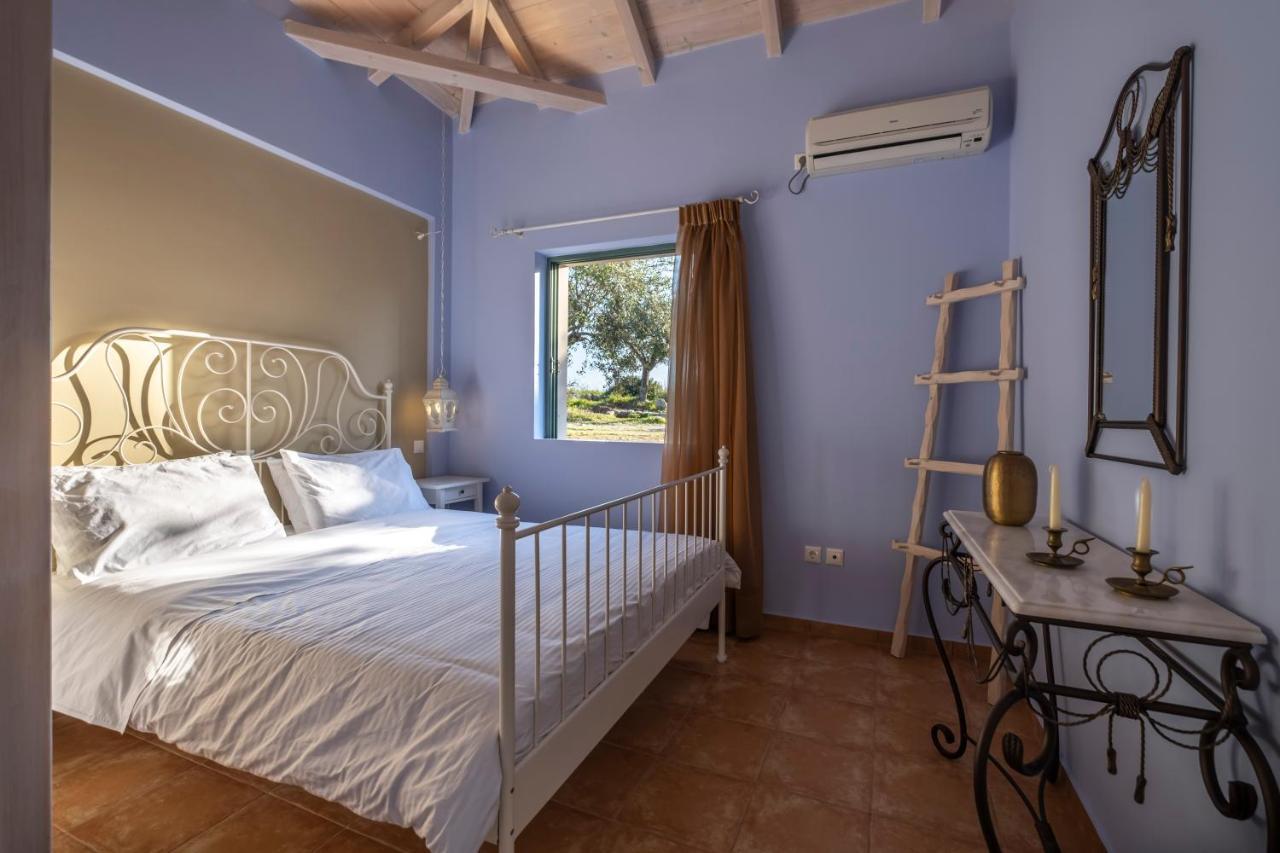 Chamaloni Cottages Фінікунда Екстер'єр фото